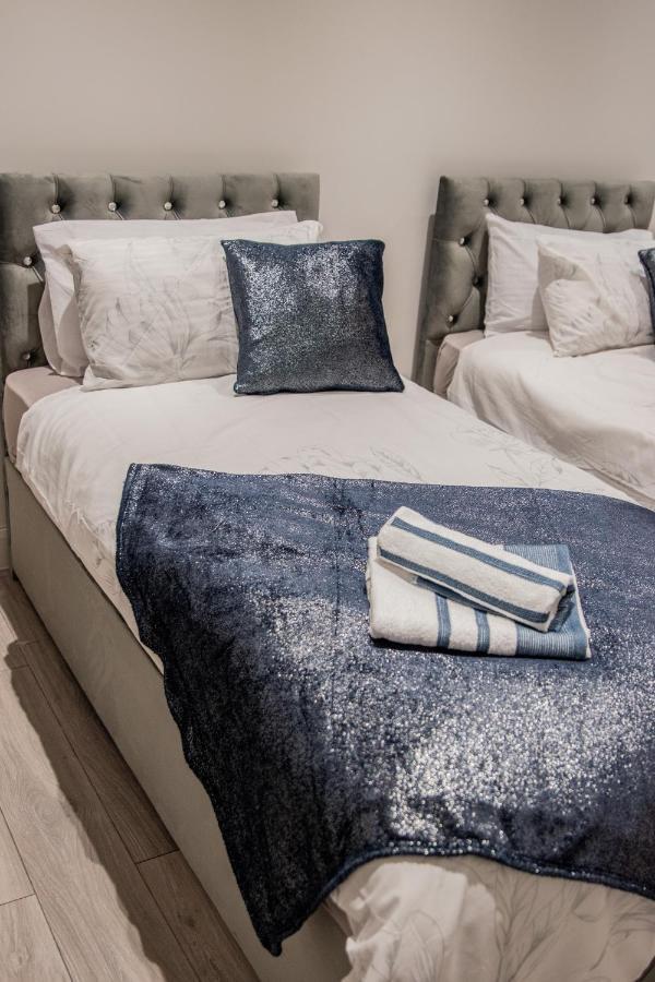 Bv Comfy Spacious 3 Bedroom House At Tatton Street Μάντσεστερ Εξωτερικό φωτογραφία
